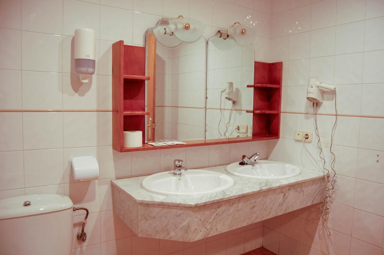 Hotel El Gamo Tragacete Kültér fotó