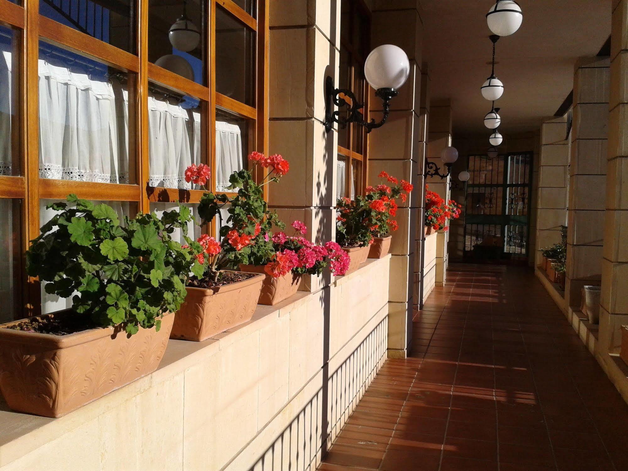 Hotel El Gamo Tragacete Kültér fotó